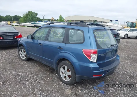 2010 Subaru Forester 2.5X из США, поврежденный, VIN JF2SH6BC7AH917906